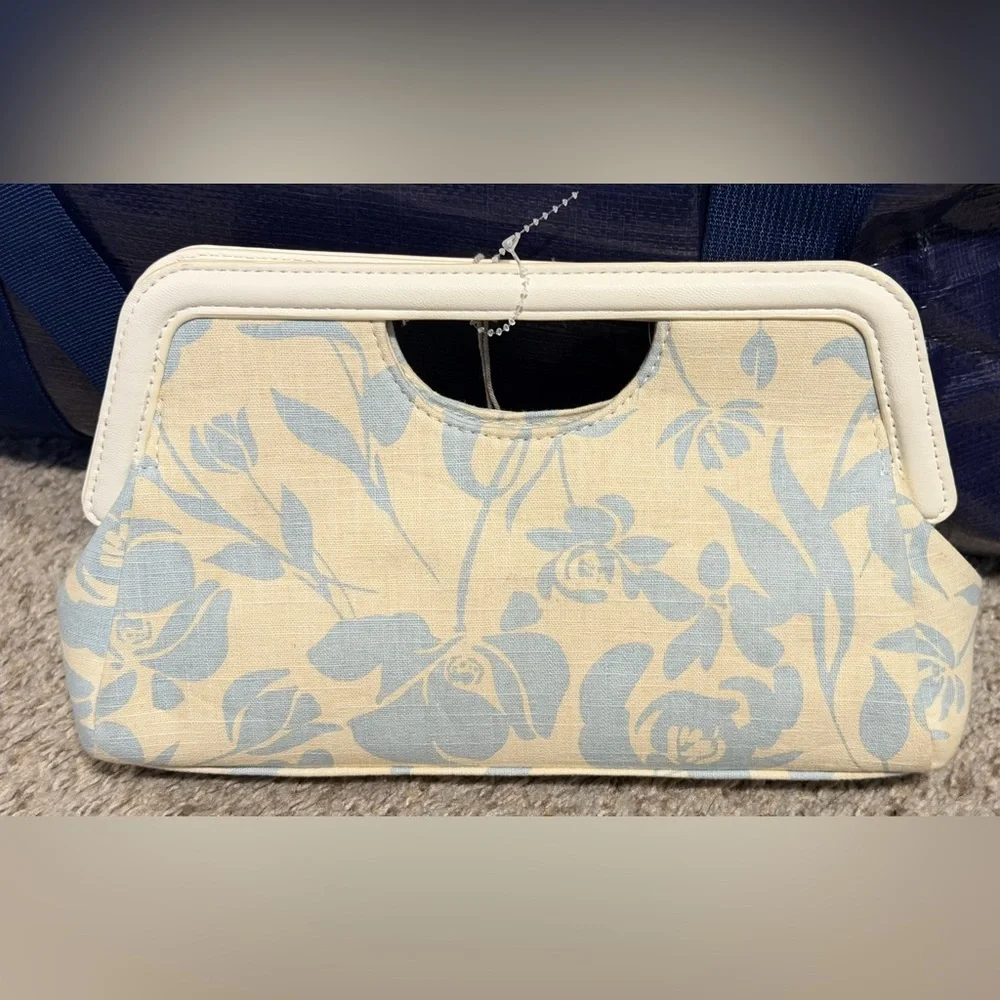 A New Day Floral Cutout Handle Tote - Cream & Light Blue